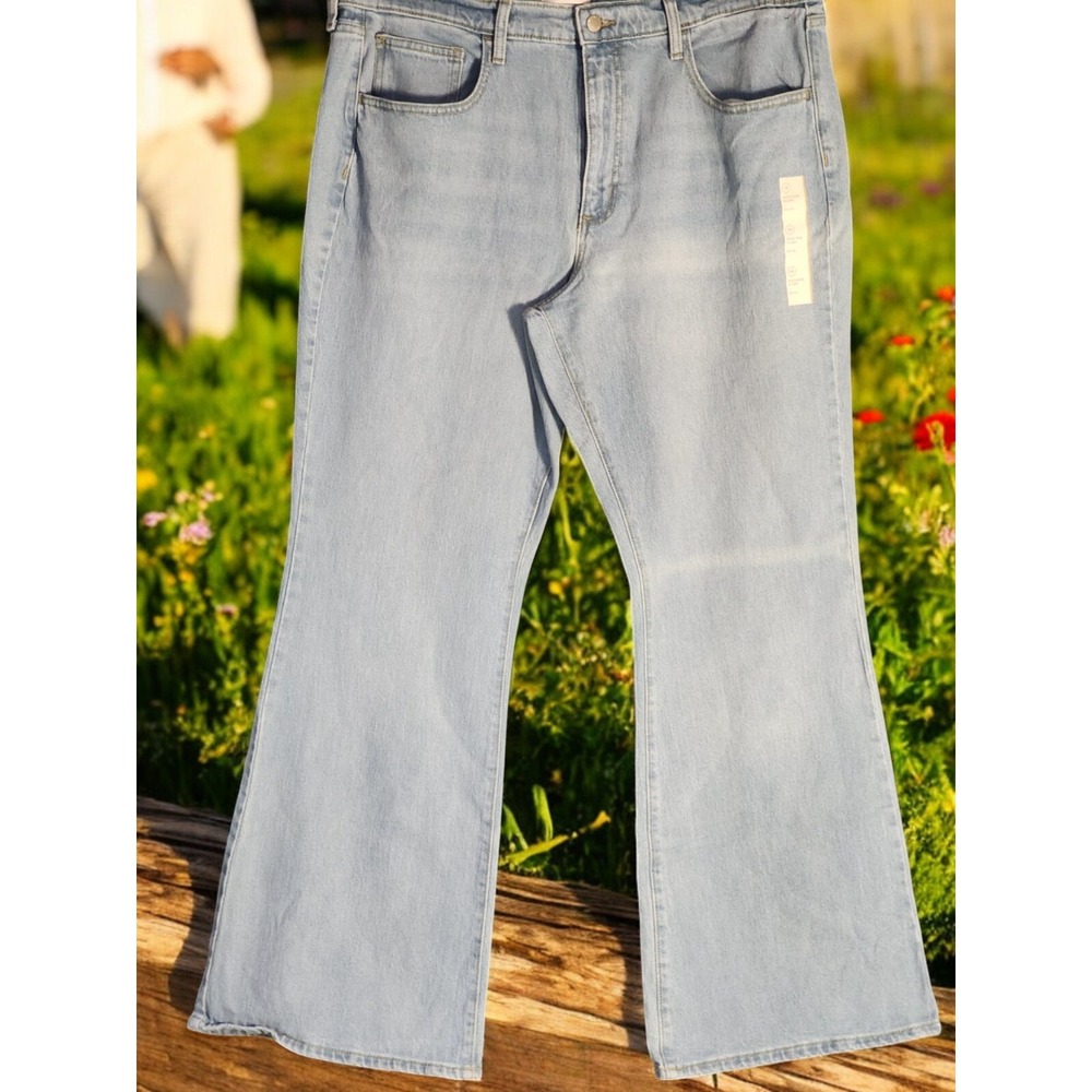 Universal Thread Jeans High Rise Flare Light Wash Stretch Womens Size 16R